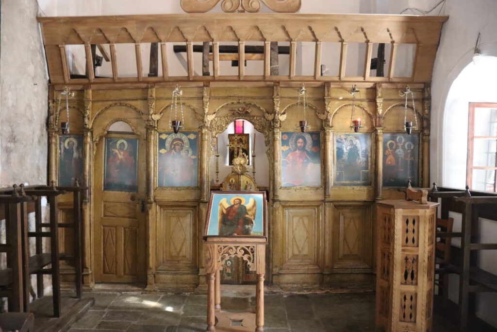 Iconoclaste en bois sculpté de l’église Saint-Jean-Baptiste | © Traverse(s)