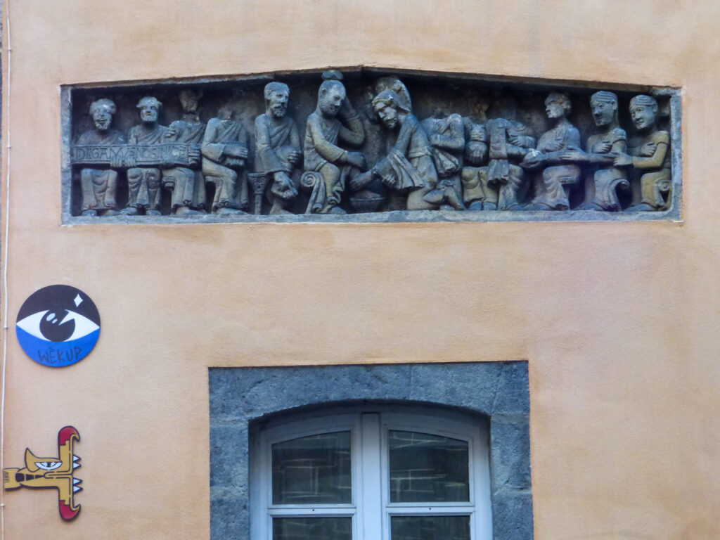 Sculpture visible depuis la rue des Gras | © Traverse(s)
